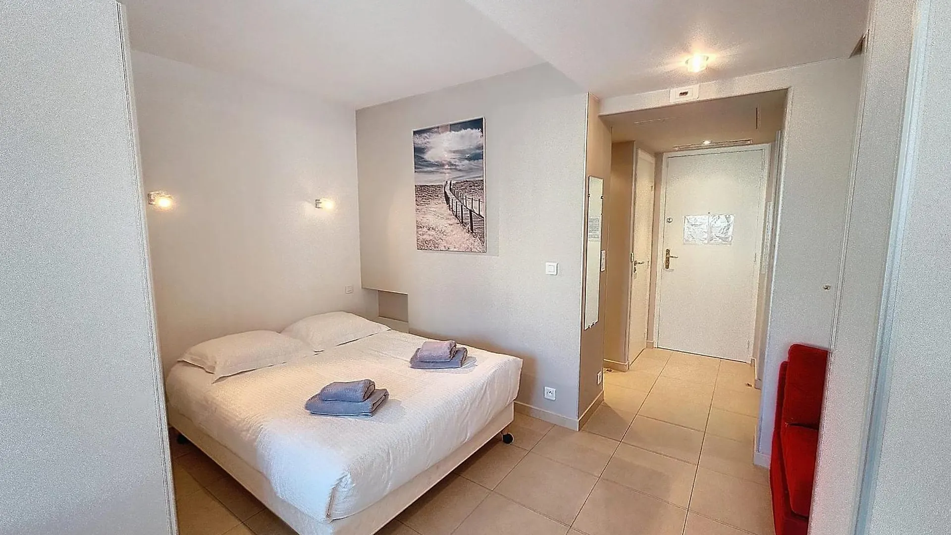 Henri Camille Real Estate - Rouaze 2 -Studio A 50M Center Канны 0*,